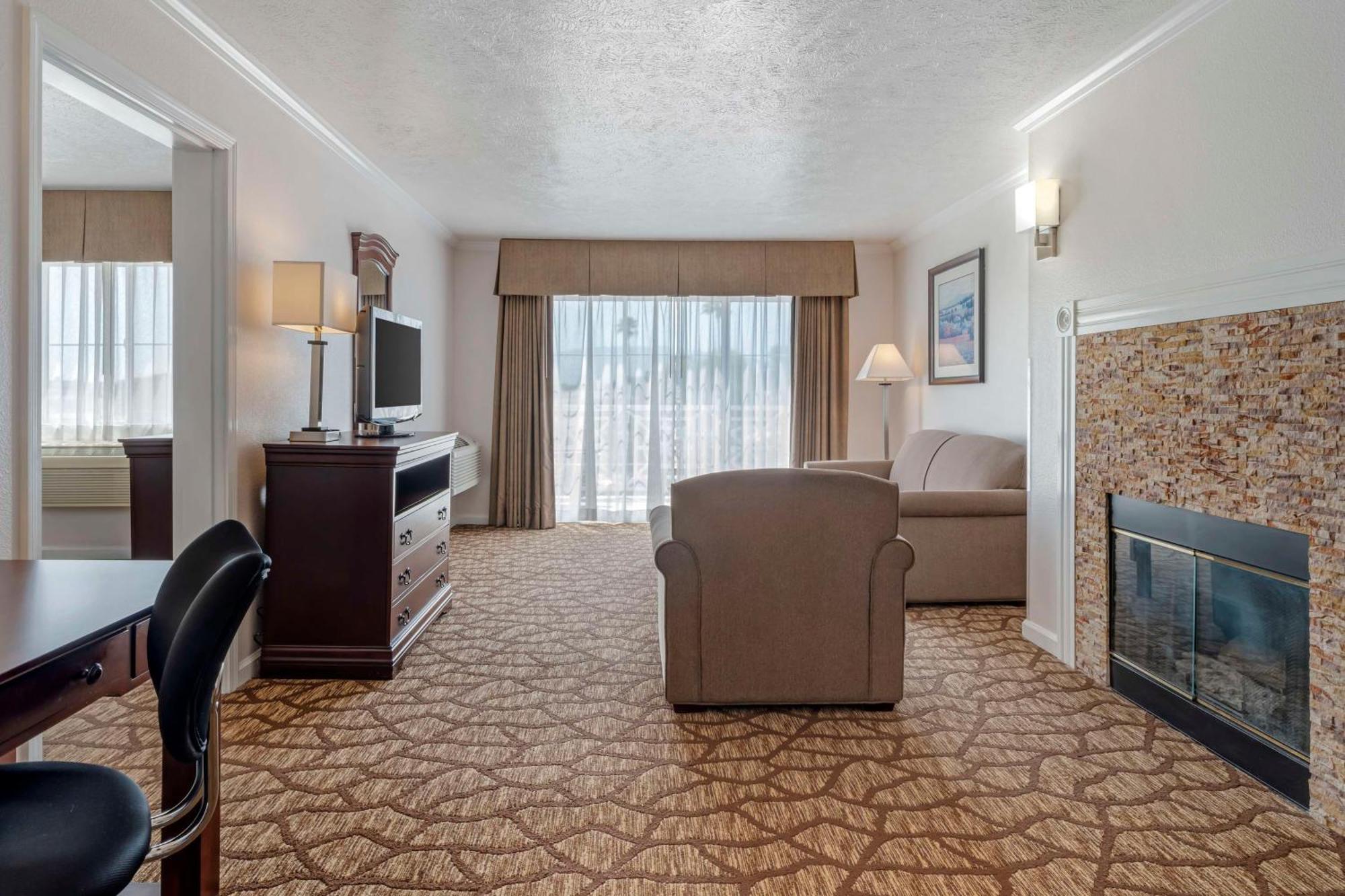Best Western Salinas Monterey Eksteriør billede