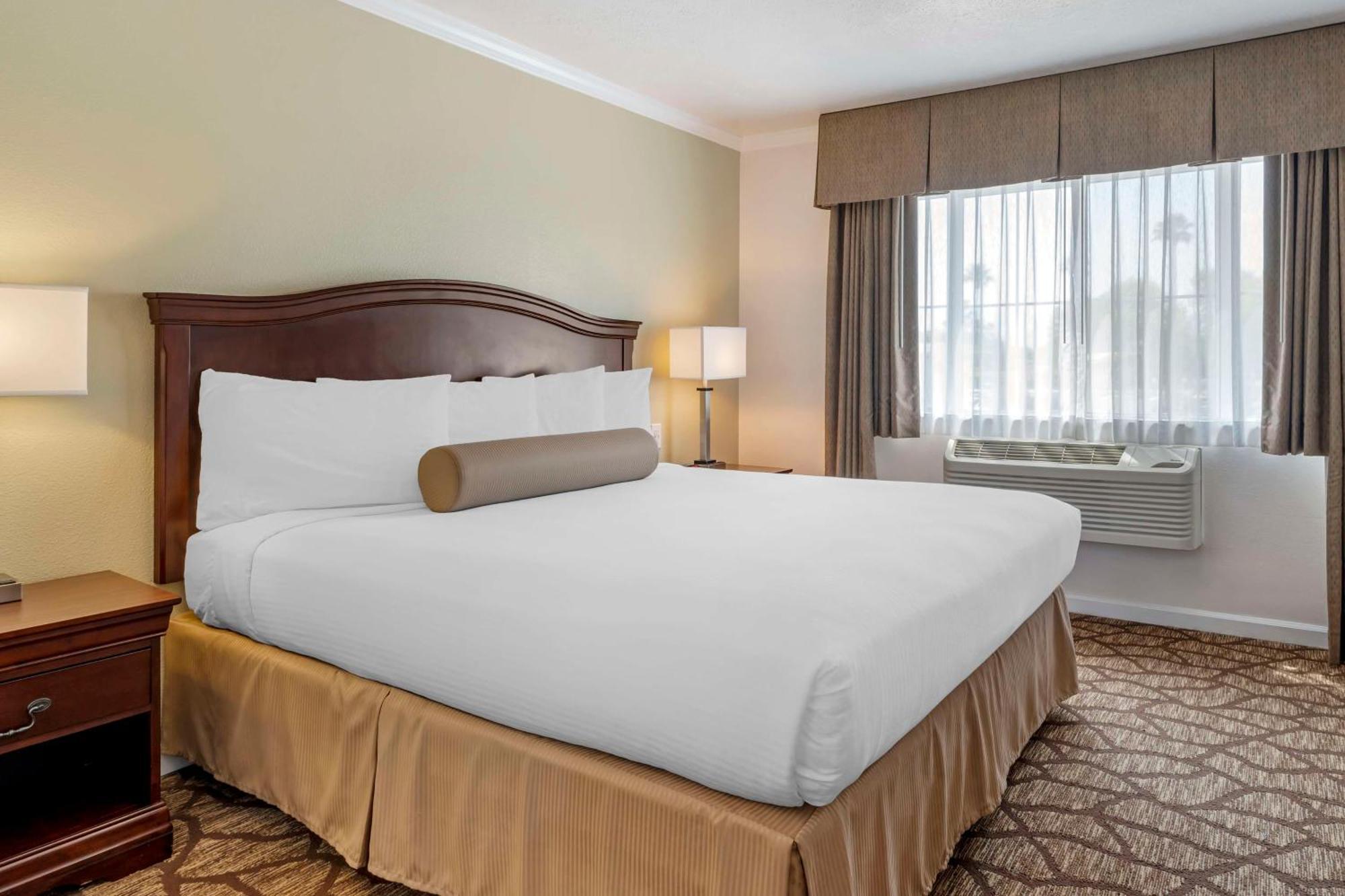 Best Western Salinas Monterey Eksteriør billede