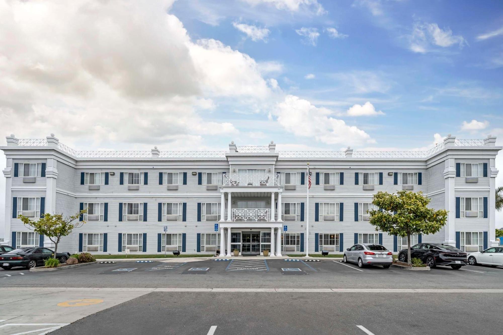 Best Western Salinas Monterey Eksteriør billede